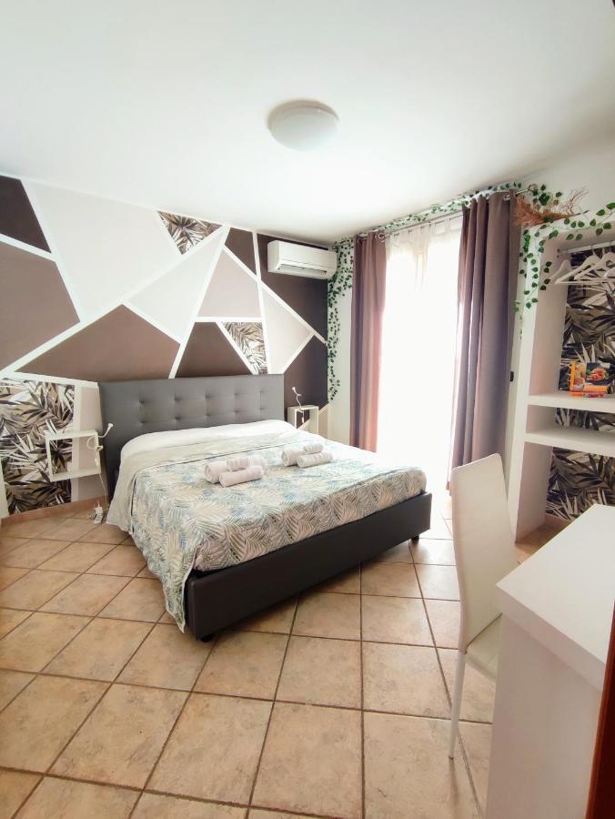 Casa Vacanze Isolotto Ізола-делле-Фемміне Екстер'єр фото